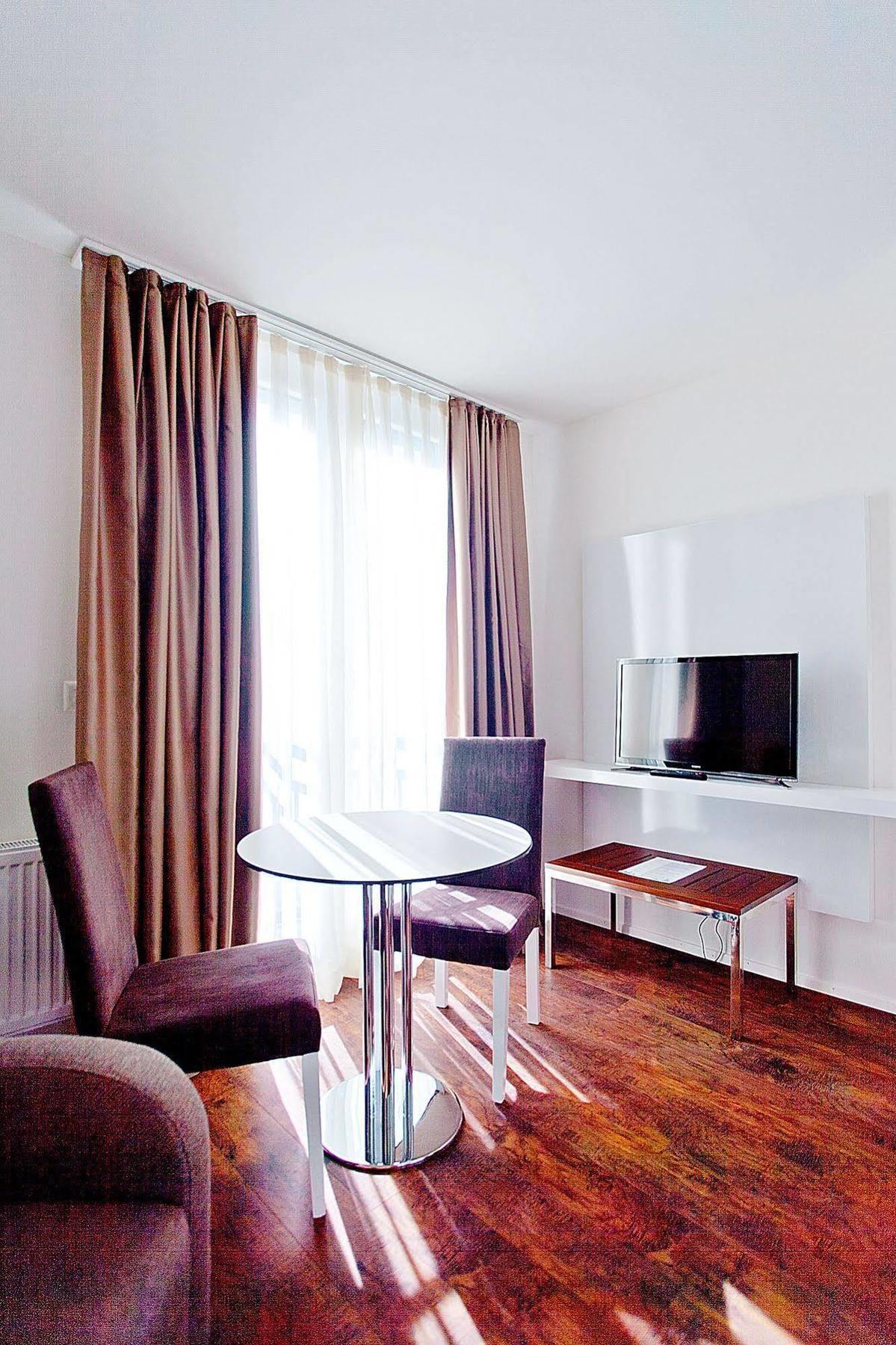 Suite Apartments By Livingdowntown Zürich Exterior foto